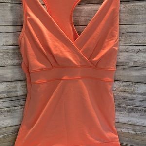 Lija athletic top sz medium
